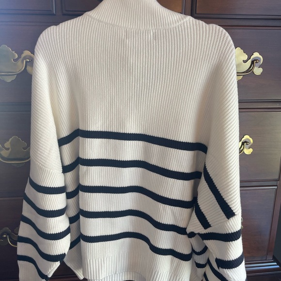 French Mariner 1/4 zip sweater - Picture 4 of 5